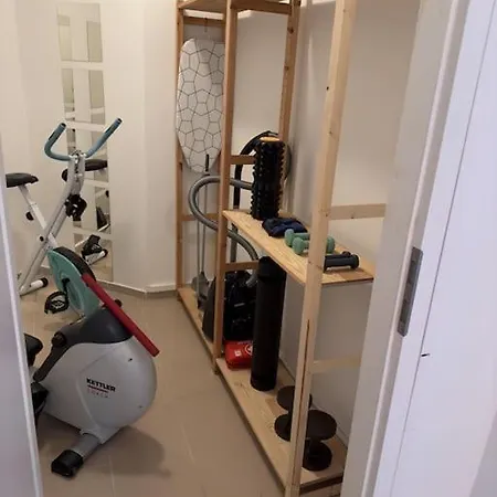 Loft With Gym - Kitchen / Wifi / Free Parking Berlin