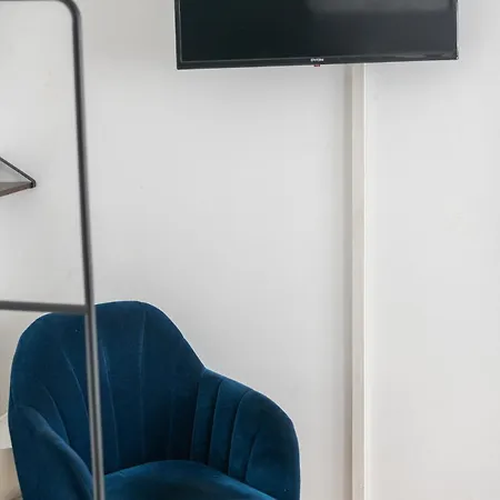 Spacious 70sqm Sleeps 6 Free Parking Apartamento Berlín