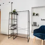 Spacious 70sqm Sleeps 6 Free Parking Appartement *