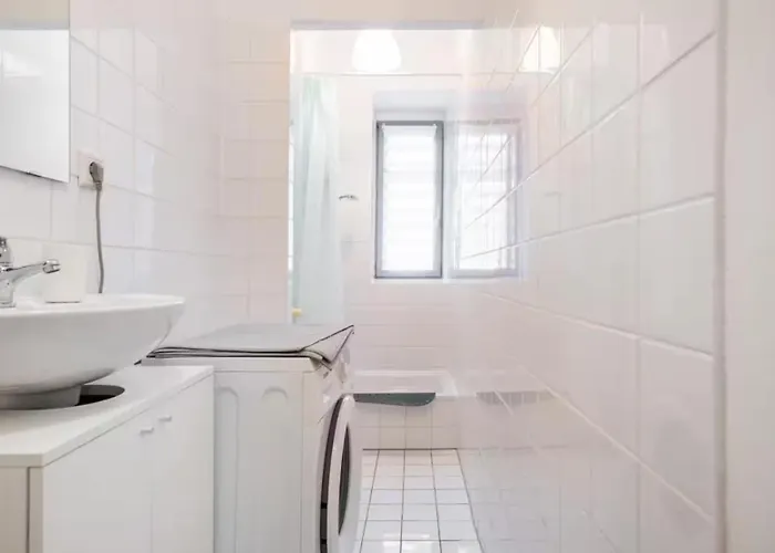 Apartamento Spacious 70sqm Sleeps 6 Free Parking