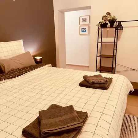 Apartamento Loft With Gym - Kitchen / Wifi / Free Parking Berlim