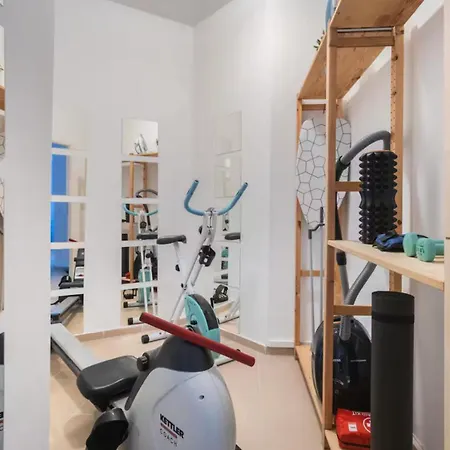 Spacious 70sqm Sleeps 6 Free Parking Apartman